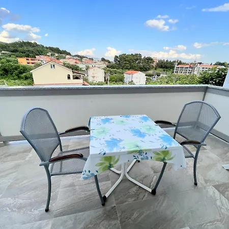 Appartement Evergreen & Pinky Close To The
