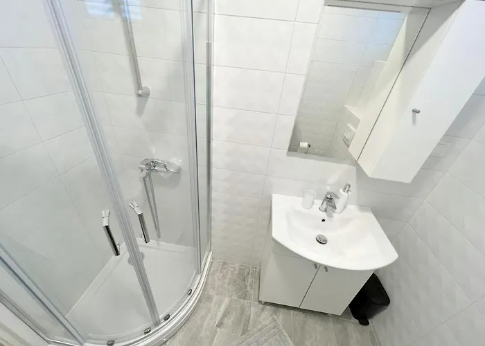 公寓 Evergreen & Pinky Close To The *